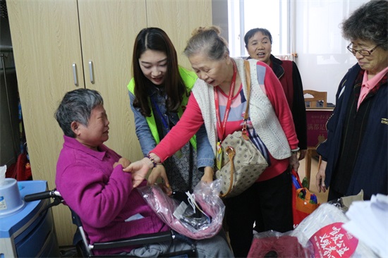 广州友好老年公寓 &ldquo;唯爱公益，义暖耆心&rdquo;冬日探访慰问活动